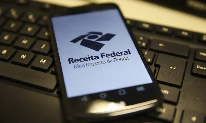 702 mil catarinenses ficam isentos do Imposto de Renda com nova lei federal