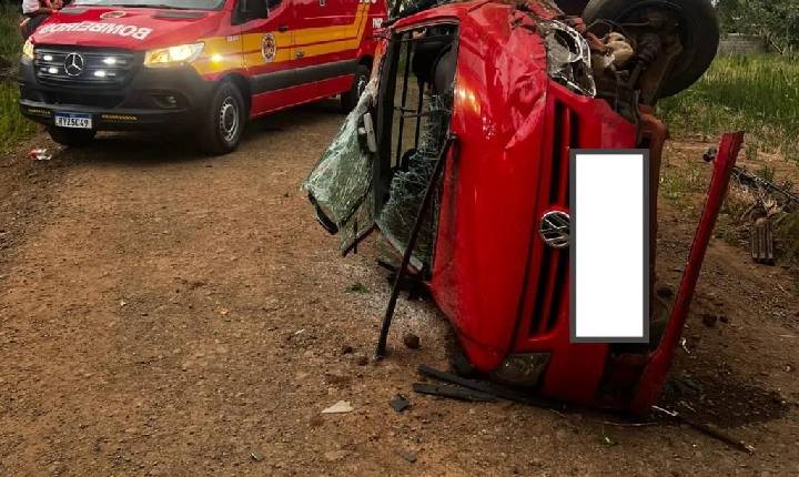 Acidente deixa idoso ferido no interior de Xavantina