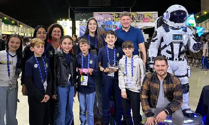 Alunos do SESI de Xavantina participam do ARENA TECH