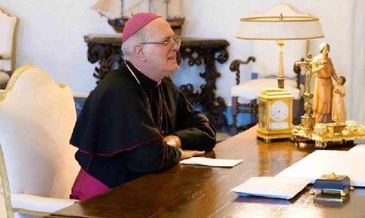 Arcebispo de Chapecó é hospitalizado após contrair malária e igreja pede orações
