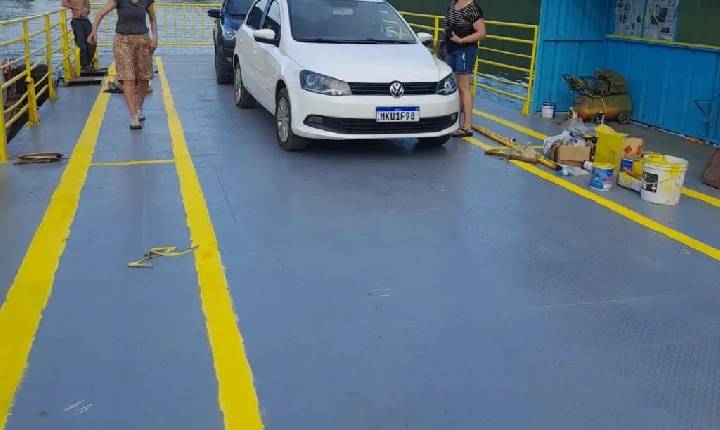 Balsa que faz travessia entre SC e RS retoma atividades