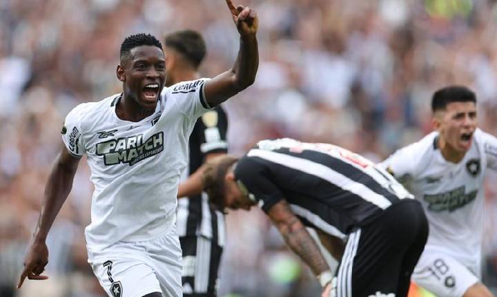 Botafogo vence o Atlético-MG e é campeão da Libertadores pela primeira vez na história