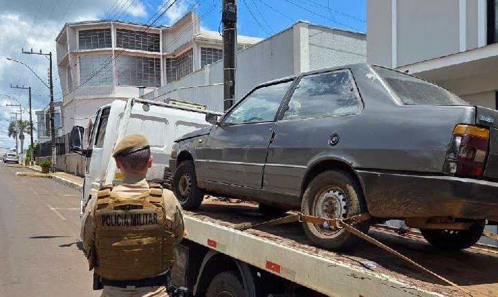 Carro com R$ 15 mil em débitos é apreendido em Xanxerê