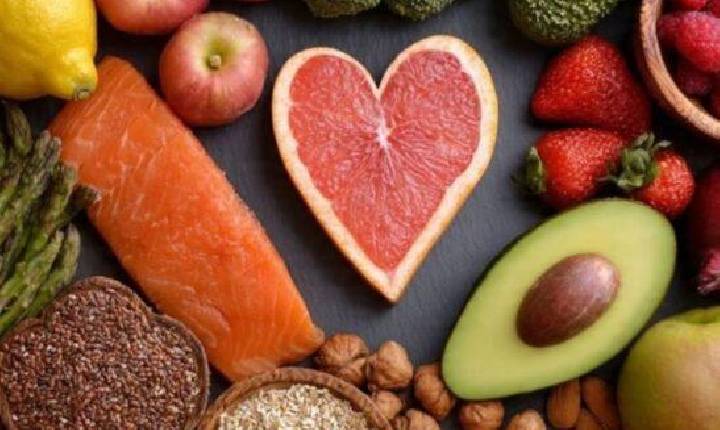 Cientistas confirmam: proteger o cérebro contra Alzheimer começa pela boca