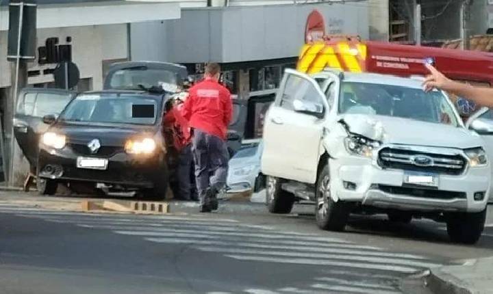 Colisão entre dois carros mobiliza equipes de emergência em Concórdia
