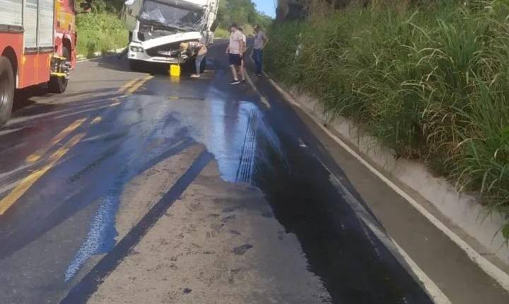 Duas pessoas feridas em acidente com caminhão entre Xanxerê e Xavantina