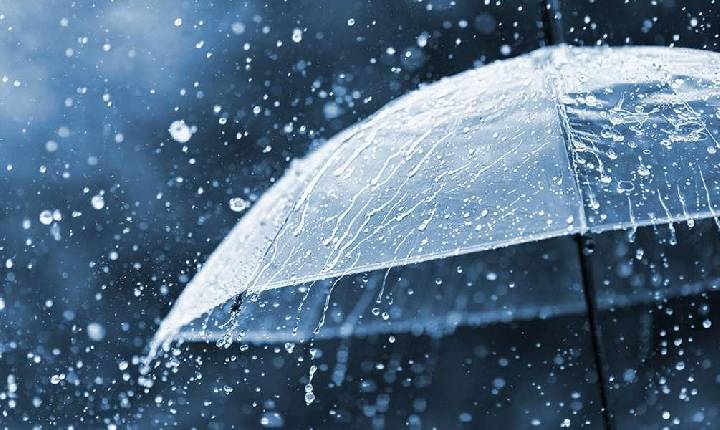 Frente fria traz chuva, temporais e queda nas temperaturas em SC