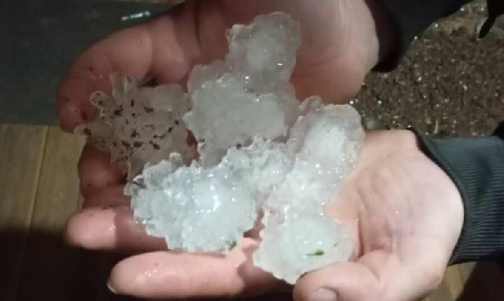 Granizo danifica telhados e mobiliza bombeiros durante a madrugada em Concórdia