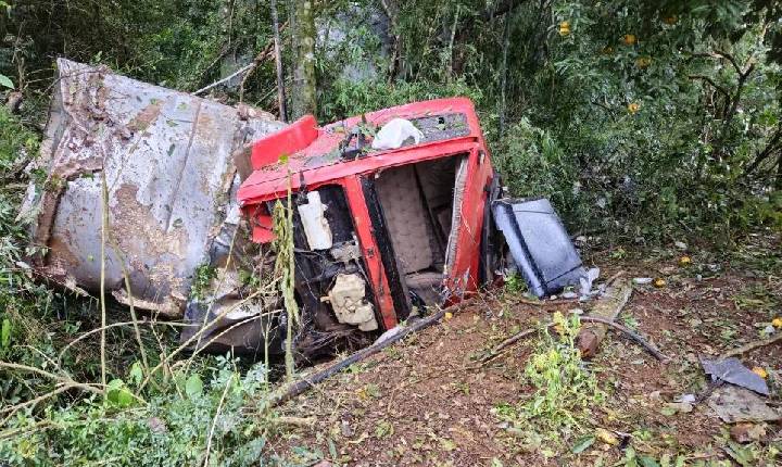 Grave acidente deixa uma vítima fatal próximo a ponte do Contorno Viário de Seara