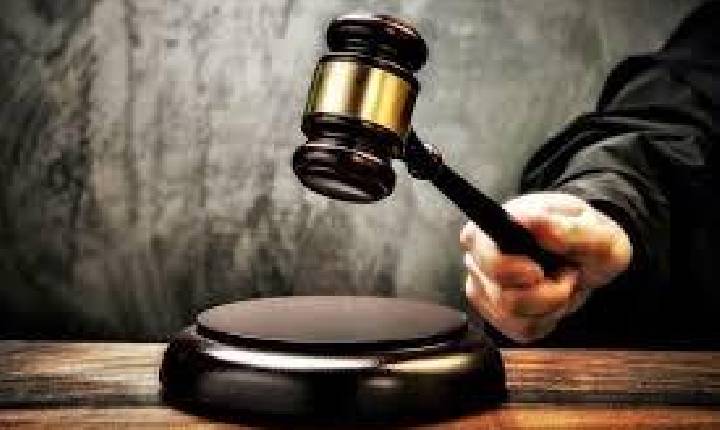Homem é condenado a 12 anos de prisão por assassinato após discussão por música alta