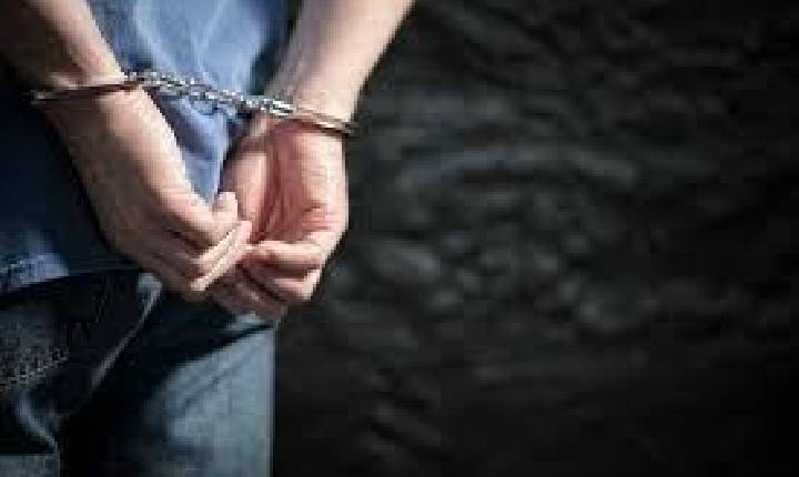 Homem é preso após esfaquear o pai em Campos Novos