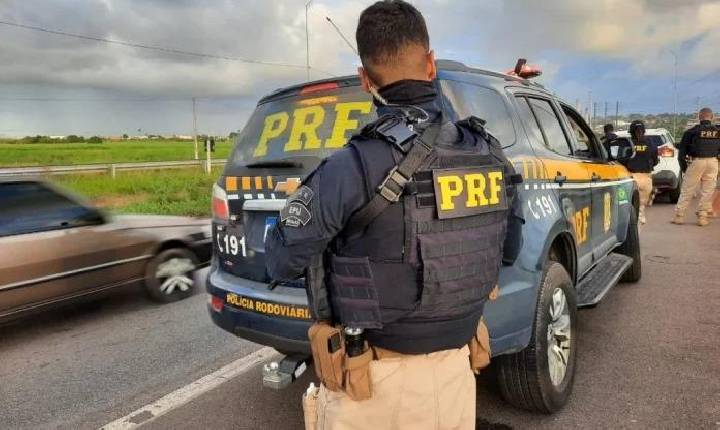 Homem é preso pela PRF durante abordagem na BR-153, em Concórdia