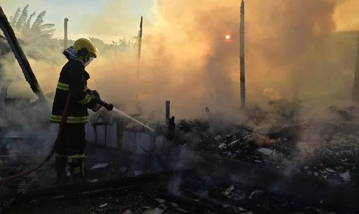 Incêndio destrói residência no interior de Ipumirim