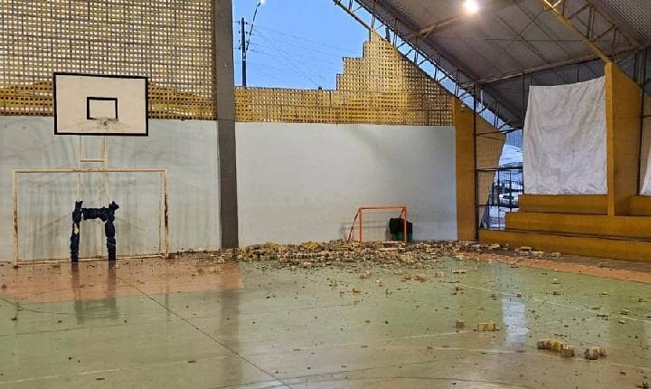 Muro de ginásio desaba e deixa seis crianças feridas no Oeste