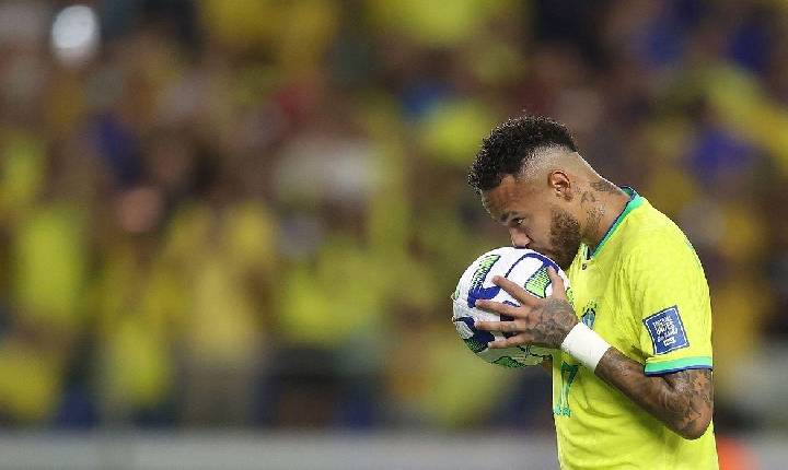Neymar é cortado da Seleção Brasileira para jogos das Eliminatórias