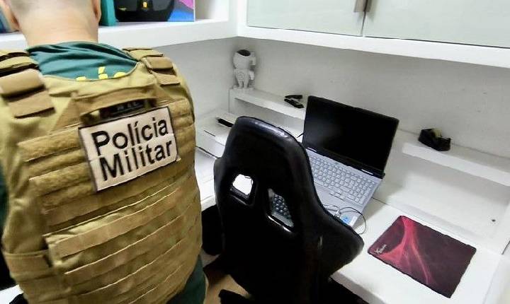 Operação contra fraude a licitações cumpre mandados em 17 cidades de SC