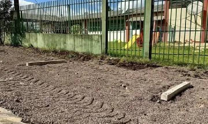Prefeitura de Xavantina realiza melhorias no entorno das escolas municipais