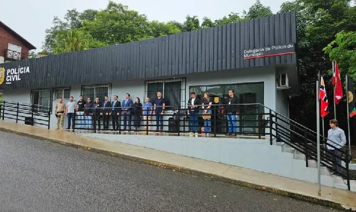 Reinaugurada a Delegacia de Polícia de Arabutã
