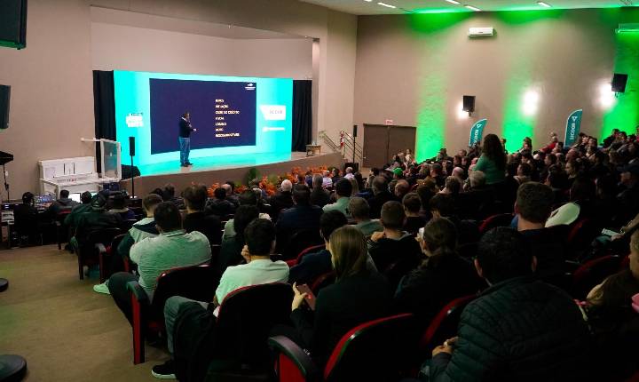 Sicoob Crediauc realiza o lançamento do Plano Safra 2026/2027 em evento oficial