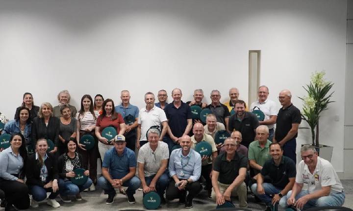 Sicoob Crediauc recebe mais de mil visitantes no Programa Portas Abertas