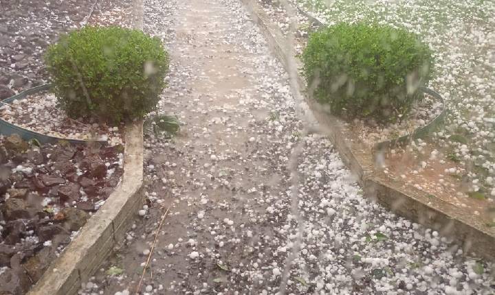 TEMPORAL ATINGE XAVANTINA E MUNICÍPIOS DA REGIÃO