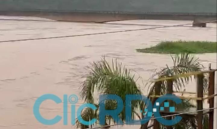 VÍDEO: Água continua a subir no Porto Goio-Ên em Chapecó