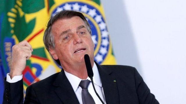 Bolsonaro passa primeira noite internado em hospital de SP após ser diagnosticado com obstrução intestinal