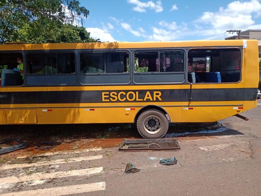 Vítimas de grave acidente com ônibus escolar são transferidas para Xanxerê