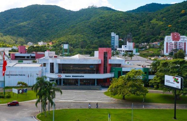 Estado fará concursos públicos para 2.297 vagas