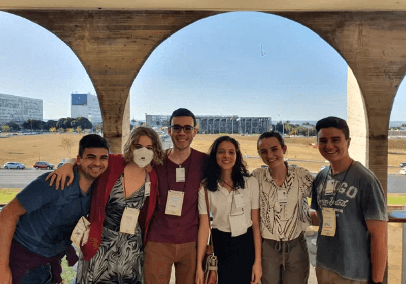 Oito estudantes vão representar Brasil na Olimpíada de Linguística na Irlanda