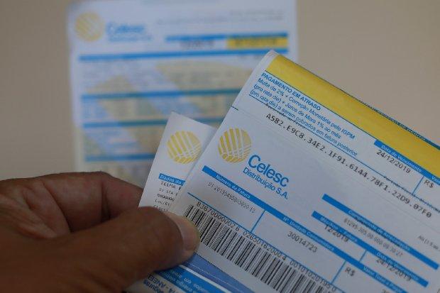 Celesc anuncia reajusta de 7,66% nas contas de luz a partir do dia 22 de agosto