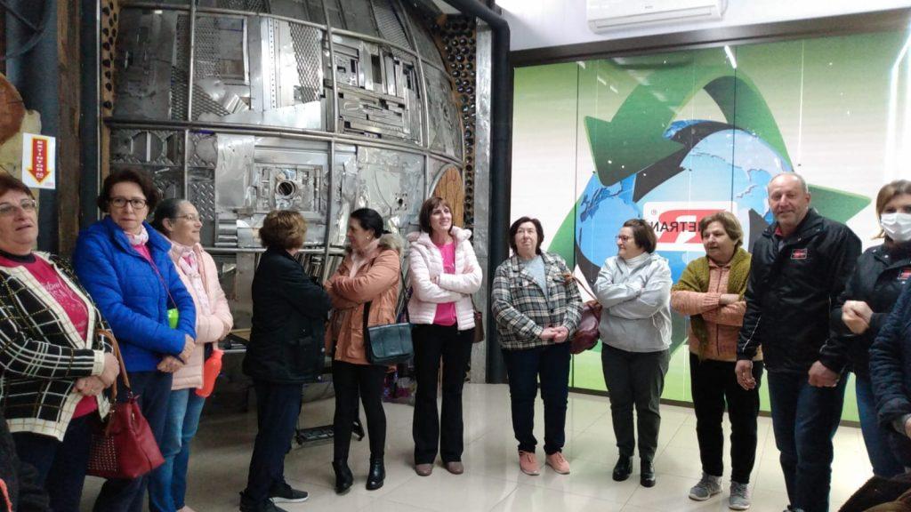 Voluntárias da Rede Feminina visitam projeto da Ronetran
