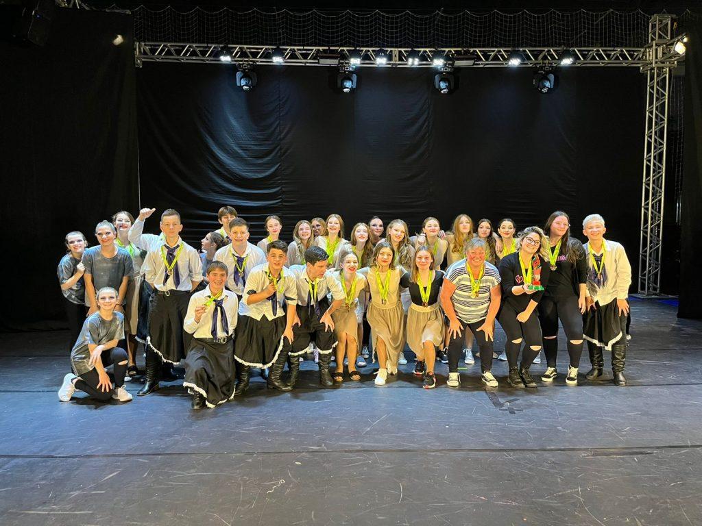 Escolas de Seara se destacam na etapa regional do Festival Dança Catarina