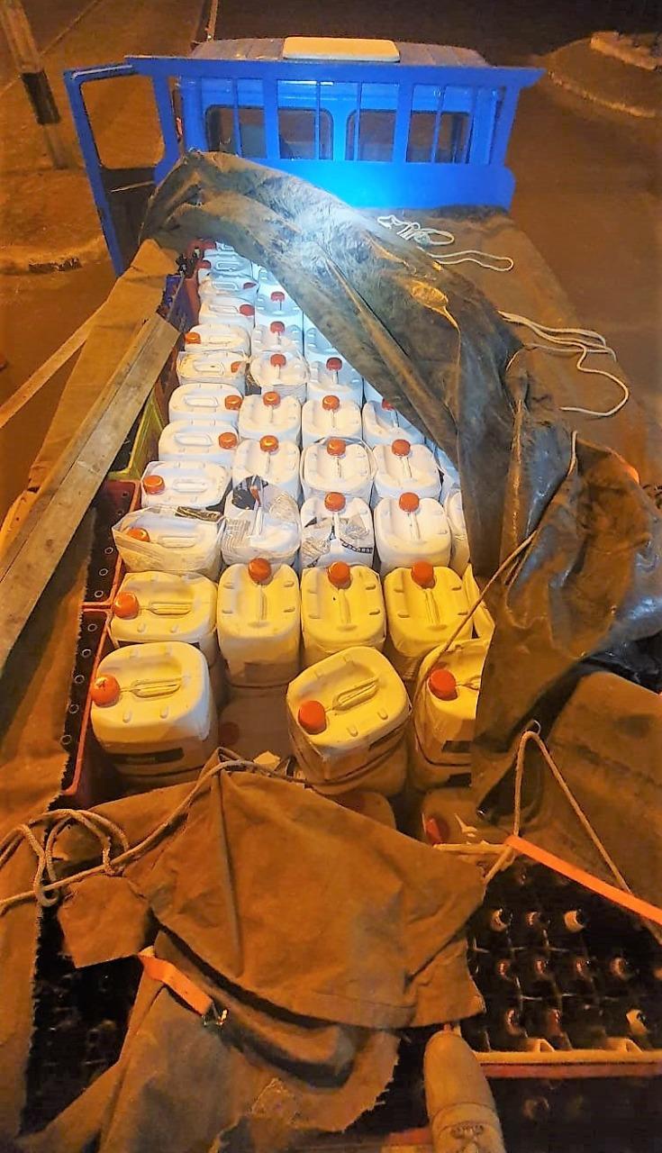 Quase 3 mil litros de agrotóxicos contrabandeados são apreendidos em Xanxerê