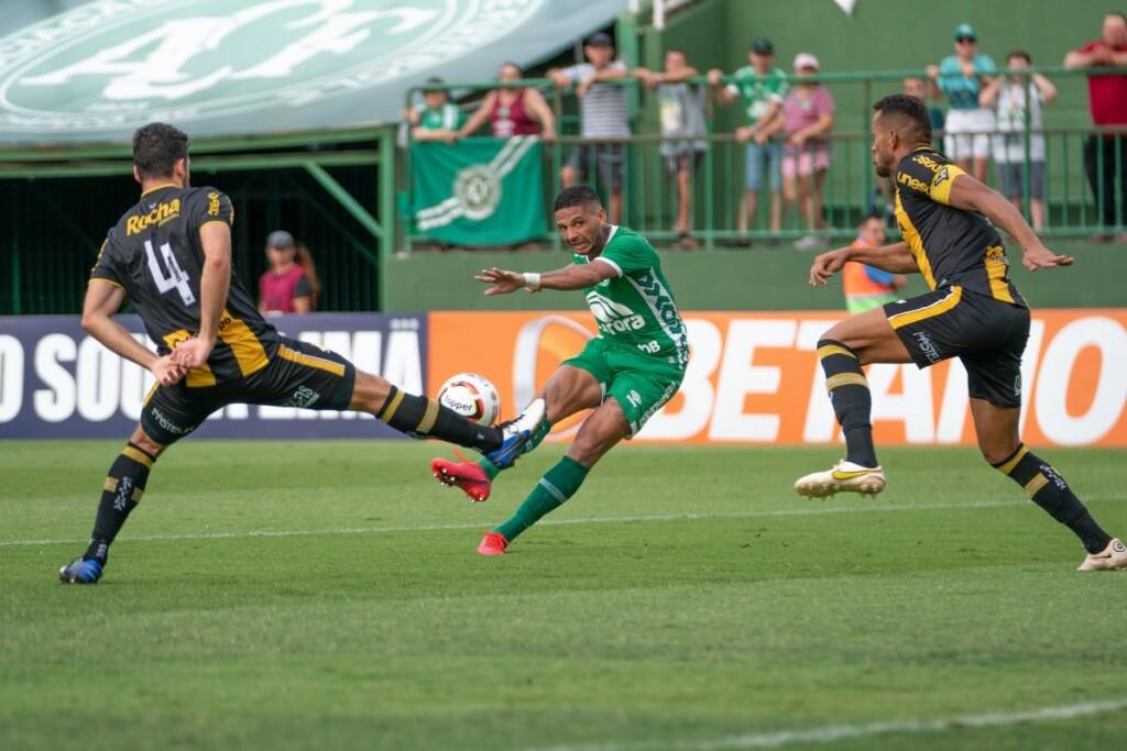 Chapecoense empata com Criciúma