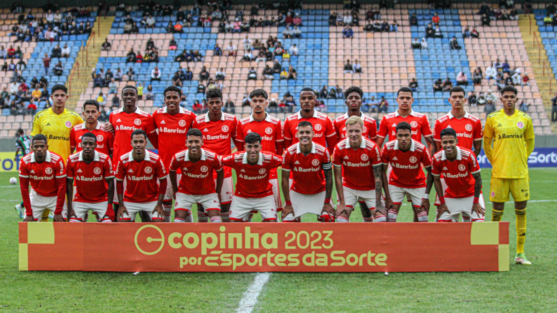 Inter cai e Santos avança: Copinha tem quartas de final definidas