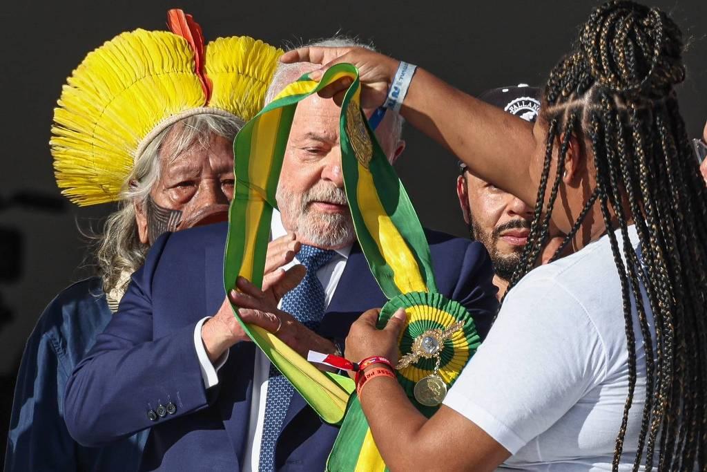 Lula assume a presidência do Brasil
