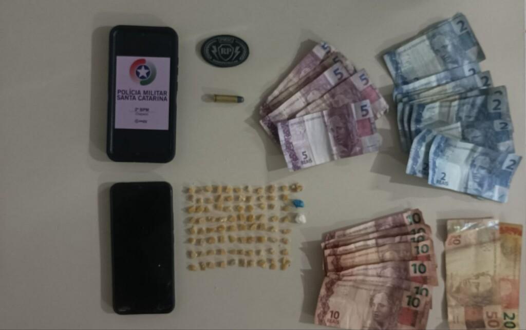 Menor é apreendido com drogas em Chapecó