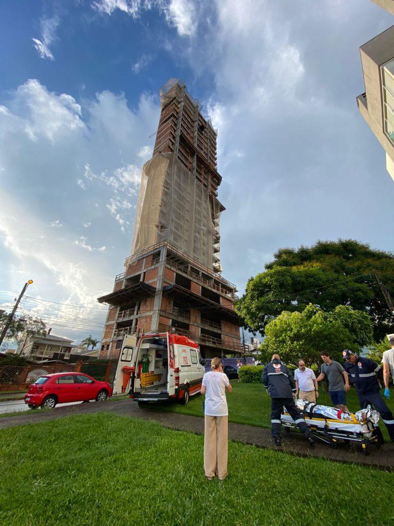Mulher que morreu durante vendaval em Chapecó é searaense
