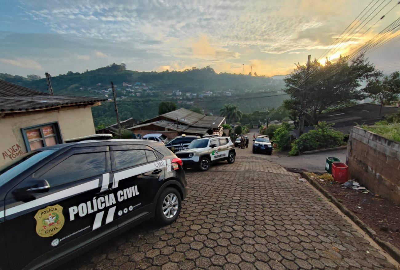 Polícia cumpre mandados de busca e apreensão em Seara