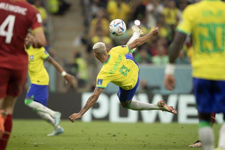 Vini, Neymar e Debinha estão entre indicados ao prêmio Fifa The Best