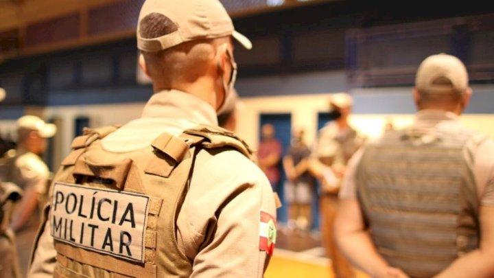 Homem é preso por roubo em Chapecó