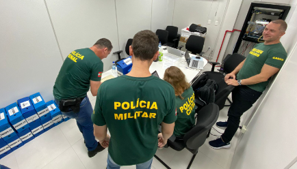 Operação que apura suspeita de fraude em licitação é realizada em três municípios catarinenses
