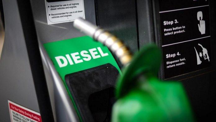 Petrobras reduz preço do diesel para distribuidoras