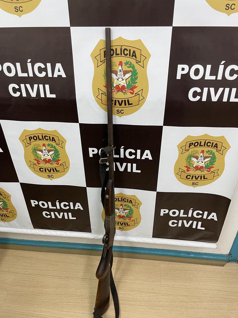Polícia apreende arma no interior de Xavantina