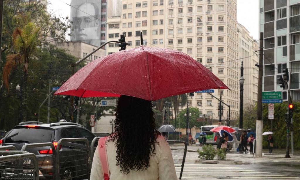 Chuva avança do RS e deve provocar 100 mm no Oeste Catarinense
