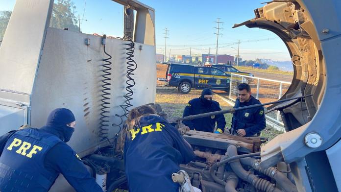 Empresário é preso, seis caminhões furtados encontrados e muitas peças suspeitas apreendidas