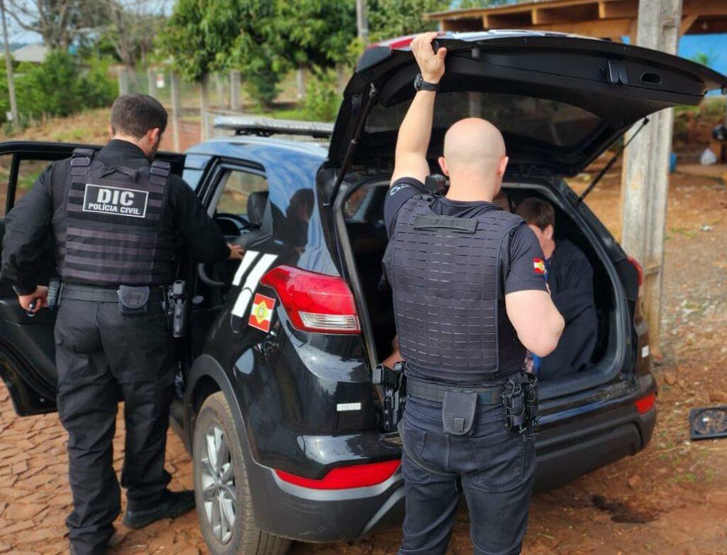 Operação relacionada à investigação de duplo homicídio prende duas pessoas no Oeste de SC