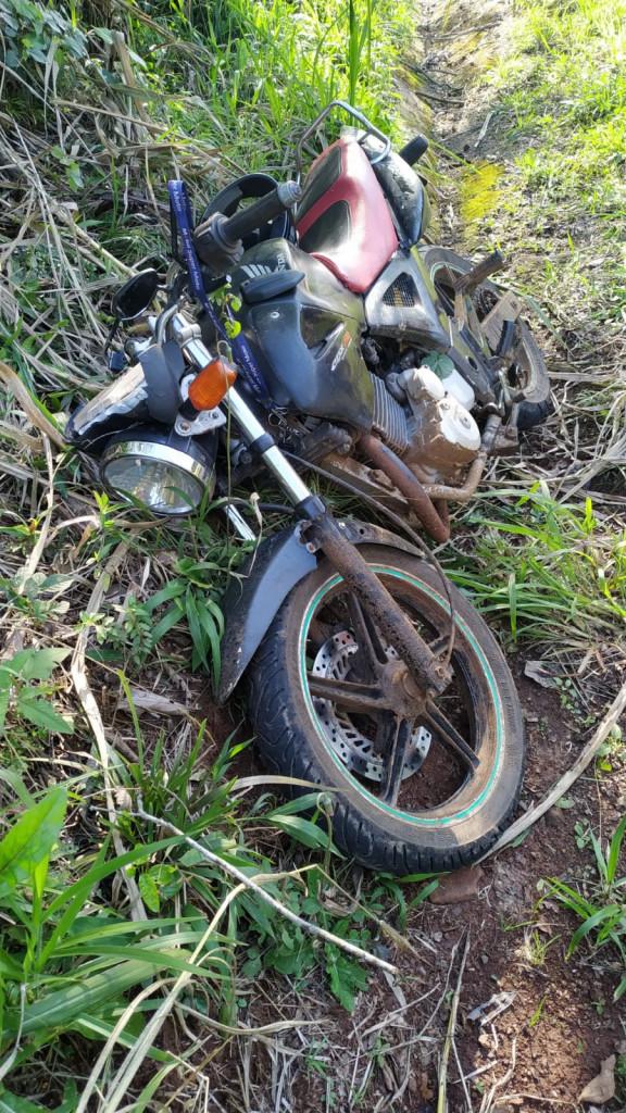 Motociclista ferido com gravidade na SC-283 após cair em buraco