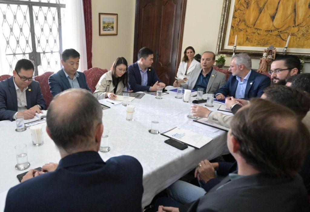 Projetos de ferrovias de SC são apresentados a investidores chineses
